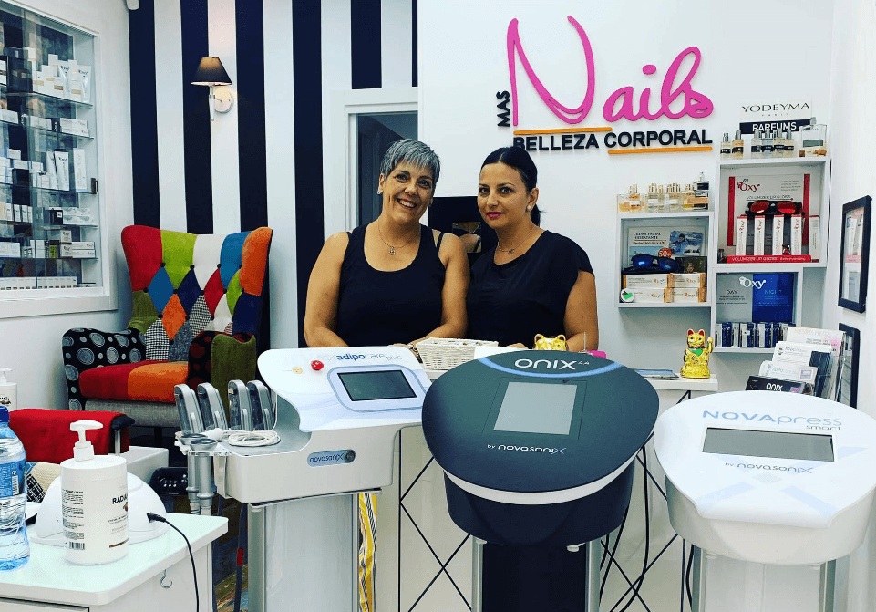 Interior de Más Nails
